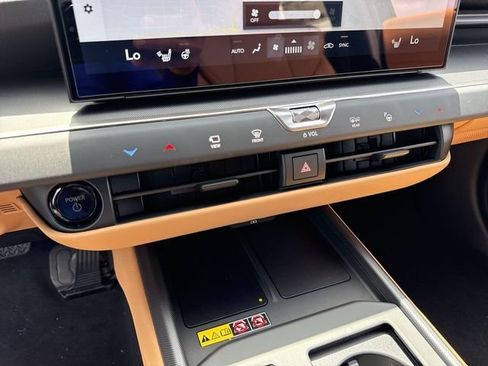 New 2026 Lexus ES 350h FWD image 19