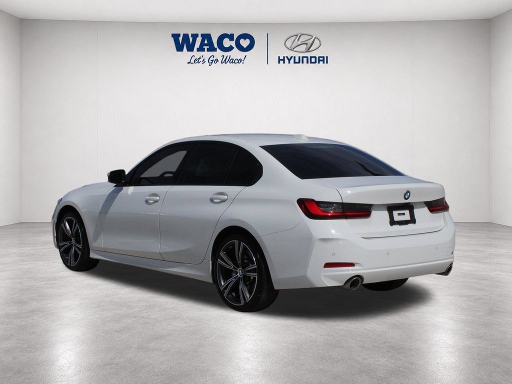 Used 2023 BMW 330i Sedan w/ Premium Package RWD image 7