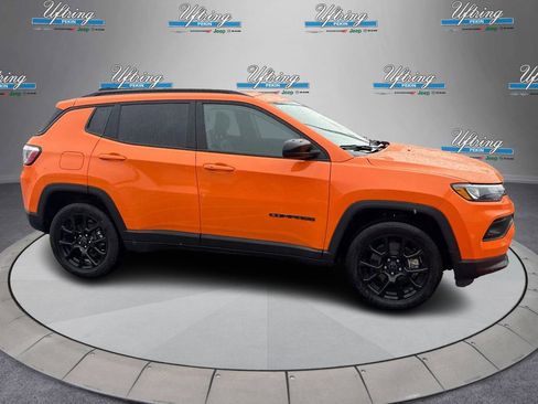 New 2026 Jeep Compass Latitude image 2