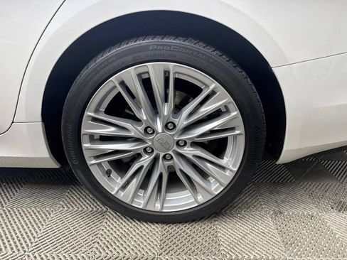 Used 2023 Cadillac CT4 Premium Luxury RWD image 30