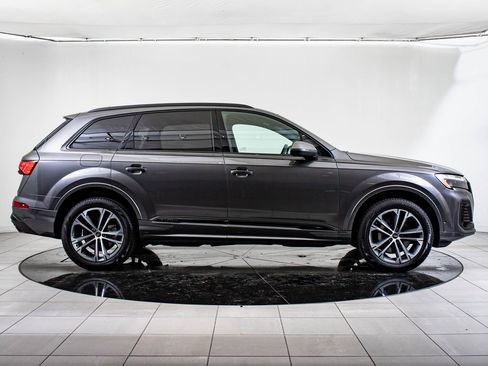 Certified 2025 Audi Q7 2.0T Premium Plus w/ Premium Plus Package image 6