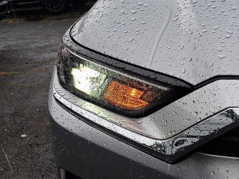 Used 2025 Toyota Grand Highlander AWD Hybrid image 35