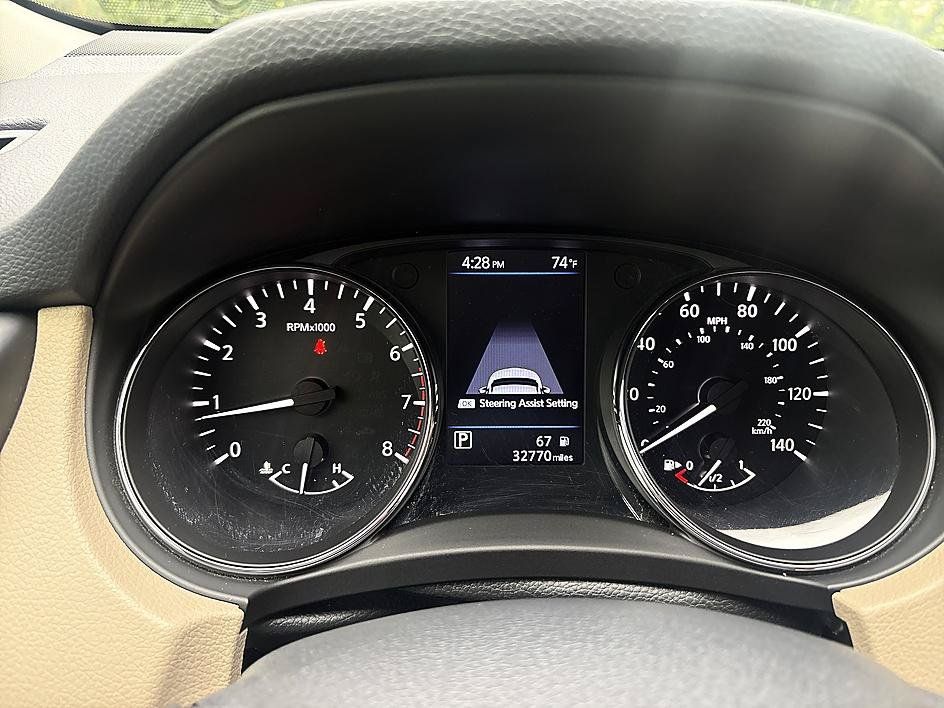 Used 2020 Nissan Rogue SL w/ Premium Package FWD image 14