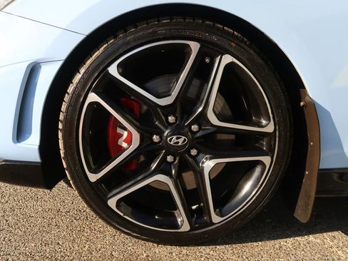 Used 2020 Hyundai Veloster N w/ Performance Package image 50