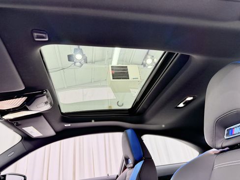 Used 2025 BMW M2 w/ Lighting Package image 32