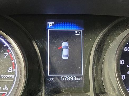 Used 2023 Toyota Camry SE image 16