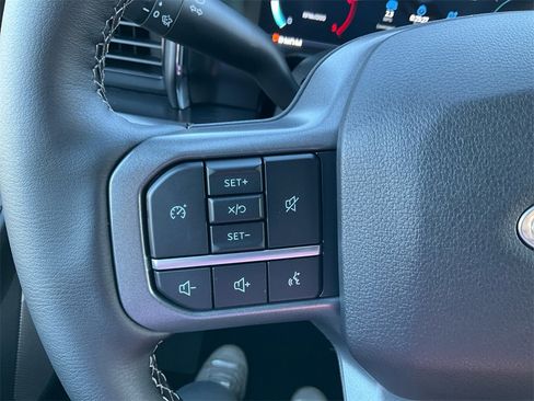 New 2026 Ford F350 Lariat w/ Chrome Package image 22