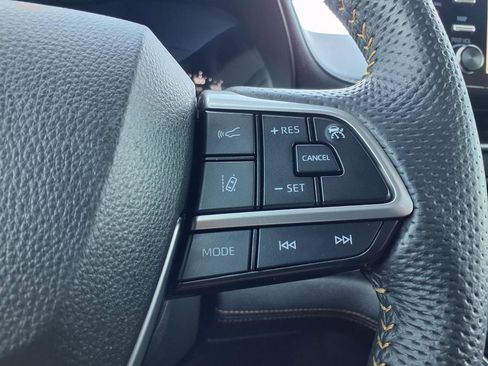 Used 2024 Toyota Sienna XLE Woodland Edition image 10