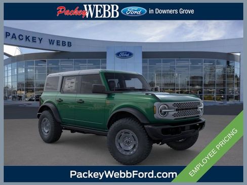 New 2025 Ford Bronco Badlands w/ Sasquatch Package AWD/4WD image 1
