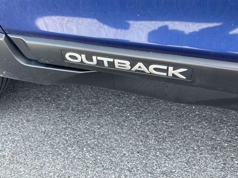 Used 2015 Subaru Outback 2.5i Premium AWD/4WD image 11