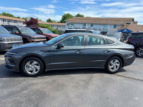 Certified 2026 Hyundai Sonata SE FWD image 2