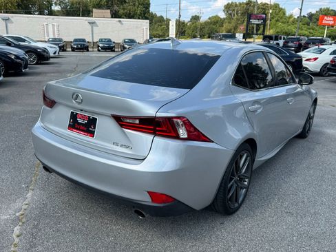 Used 2014 Lexus IS 250 4dr Sport Sdn Auto RWD image 7