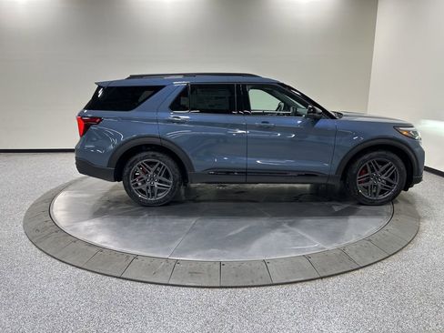 New 2026 Ford Explorer ST AWD/4WD image 5