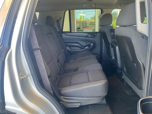 Used 2015 Chevrolet Tahoe LS RWD image 32