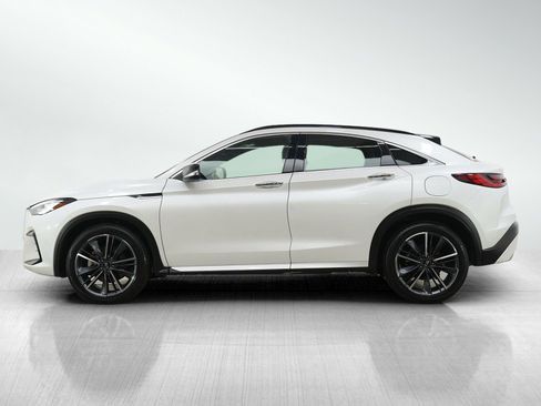 Used 2024 INFINITI QX55 Luxe image 2
