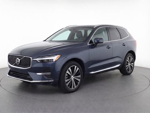 Certified 2023 Volvo XC60 B5 Plus w/ Climate Package image 1