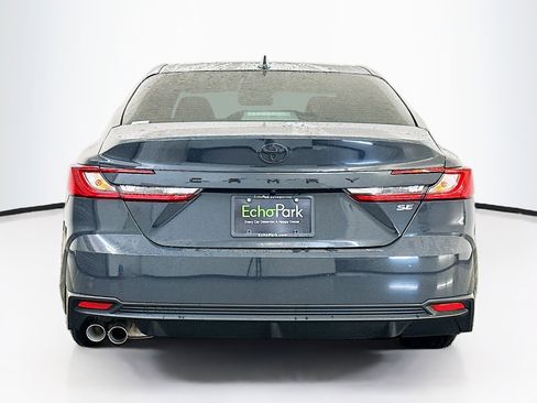 Used 2025 Toyota Camry SE w/ Convenience Package FWD image 7