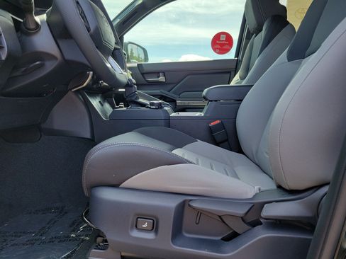 New 2026 Toyota Tacoma TRD Off-Road AWD/4WD image 16