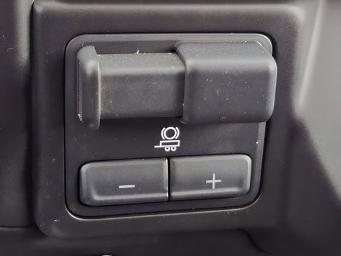 Used 2023 Chevrolet Silverado 3500 LTZ w/ LTZ Plus Package image 11