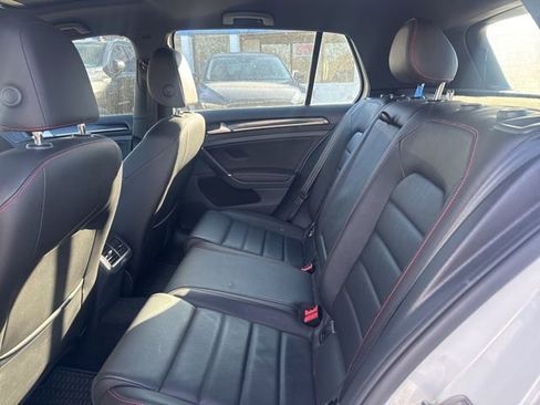 Used 2017 Volkswagen GTI S image 10