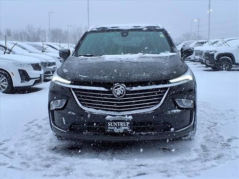 Used 2024 Buick Enclave Premium image 40