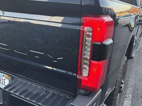 Used 2023 Ford F350 Lariat w/ Lariat Ultimate Package image 15