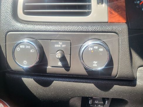 Used 2011 GMC Sierra 2500 SLT w/ SLT Convenience Package image 30