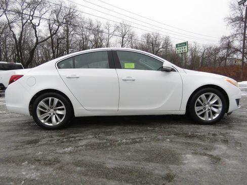 Used 2015 Buick Regal image 4