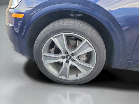 Used 2019 Audi Q5 2.0T Premium Plus w/ Premium Plus Package image 30