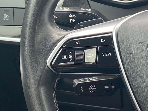 Used 2023 Audi A6 2.0T Premium w/ Convenience Package image 6