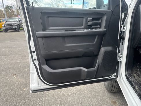 New 2026 RAM 3500 Tradesman AWD/4WD image 9