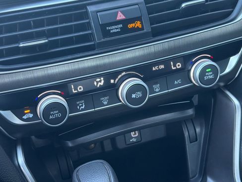 Used 2020 Honda Accord LX image 25