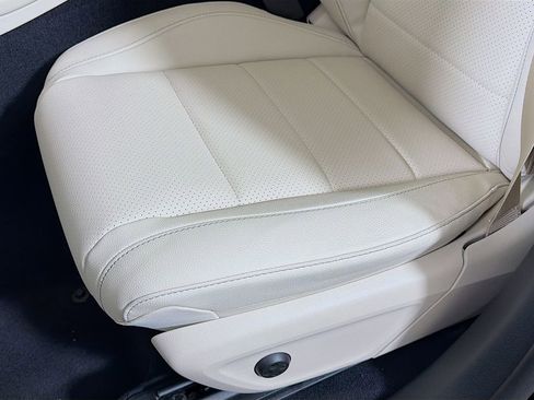 New 2026 Mercedes-Benz GLE 350 4MATIC image 23