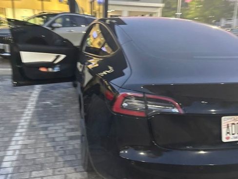 Used 2021 Tesla Model 3 Standard Range Plus RWD image 8