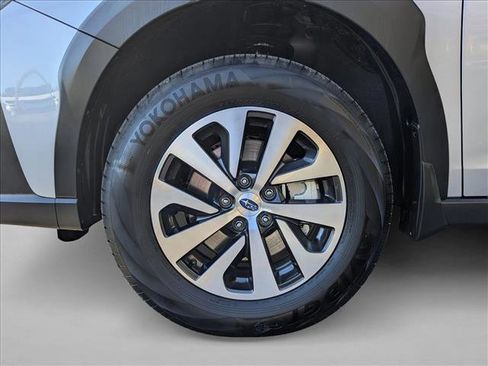 Used 2025 Subaru Outback Premium image 23