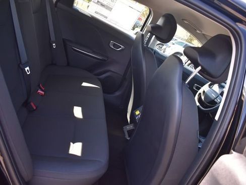 New 2026 Kia K4 LX FWD image 14