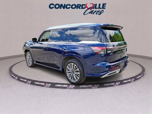Used 2025 INFINITI QX80 Luxe AWD/4WD image 4