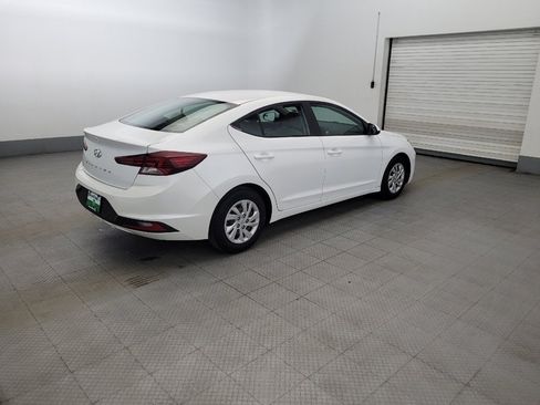 Used 2019 Hyundai Elantra SE FWD image 10