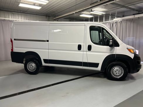 Used 2025 RAM ProMaster 2500 image 8