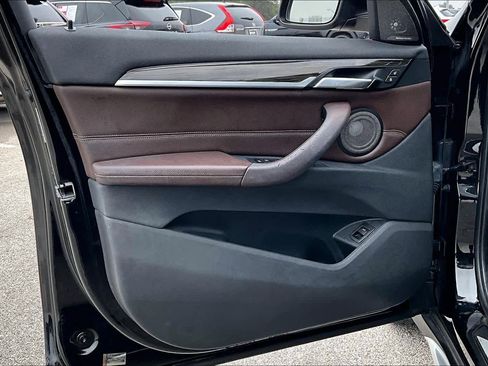 Used 2018 BMW X1 sDrive28i image 19