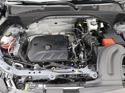 Used 2025 Chevrolet TrailBlazer LT w/ LT Cold Weather Package image 30