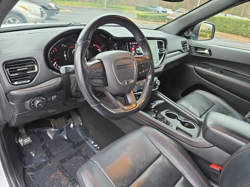 Used 2023 Dodge Durango GT image 17