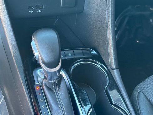 Used 2025 Buick Encore GX Preferred image 26