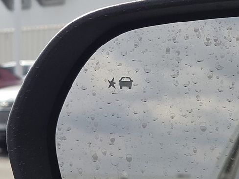 New 2026 Chevrolet Equinox LT w/ Safety and Technology Package FWD image 10