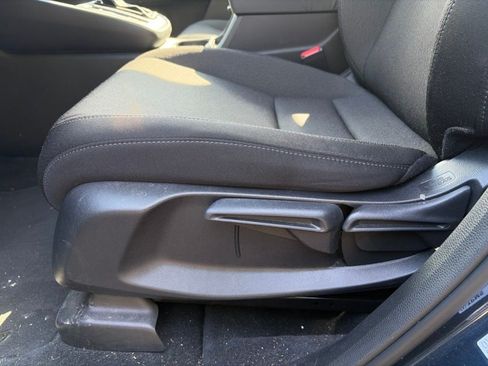 Used 2024 Honda CR-V LX image 13