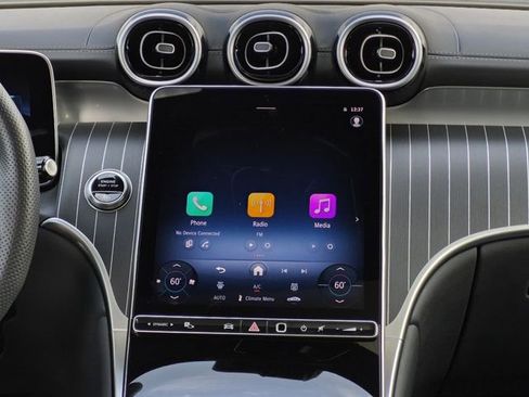 Certified 2025 Mercedes-Benz GLC 300 image 22