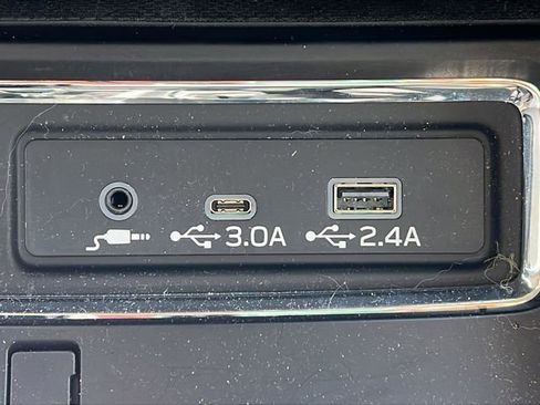 Used 2025 Subaru Ascent Limited w/ Popular Package #2 AWD/4WD image 27