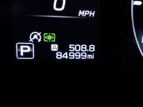 Used 2022 Subaru Outback Touring image 21