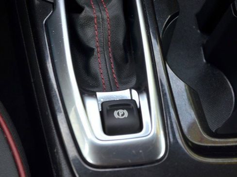 Used 2024 Chevrolet TrailBlazer RS image 27