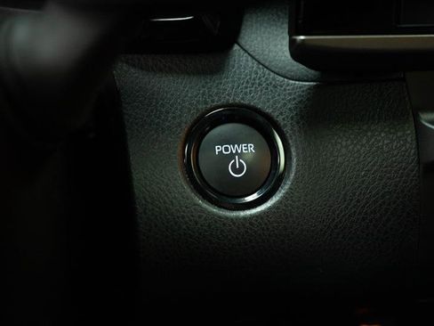 Used 2025 Toyota Camry SE w/ Multimedia Upgrade Package image 24